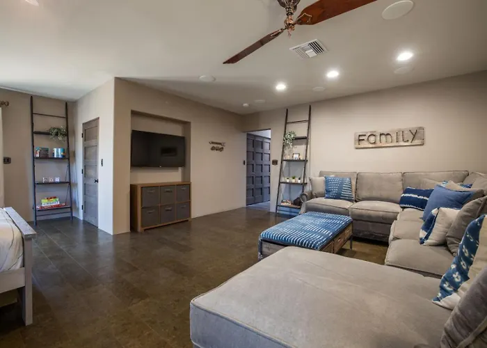 North Scottsdale On 70th
